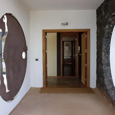 El Erizo Teguise (Lanzarote)